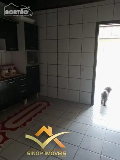 Casa, 3 quartos, 240 m² - Foto 4