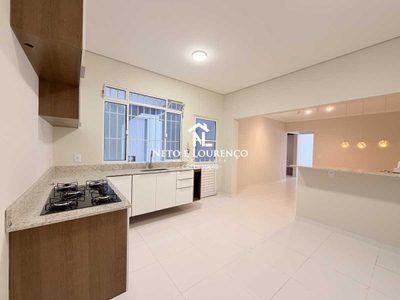 Casa, 3 quartos, 182 m² - Foto 4