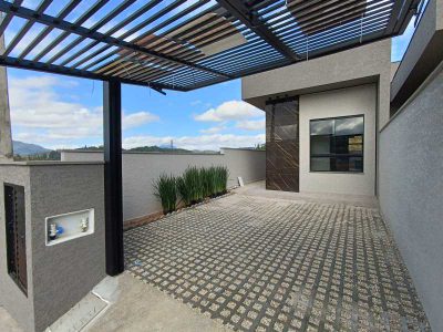 Casa, 2 quartos, 80 m² - Foto 1