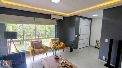 Casa, 3 quartos, 206 m² - Foto 4