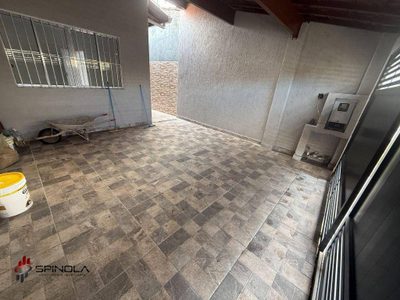 Casa, 2 quartos, 127 m² - Foto 1