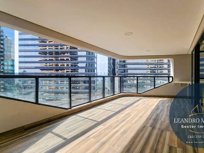 Apartamento, 3 quartos, 162 m² - Foto 1