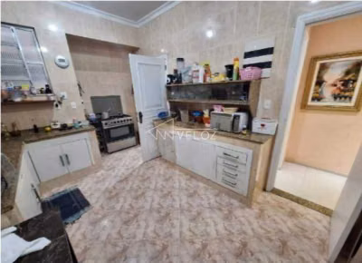 Apartamento, 3 quartos, 180 m² - Foto 2