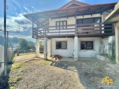 Casa, 3 quartos, 191 m² - Foto 1