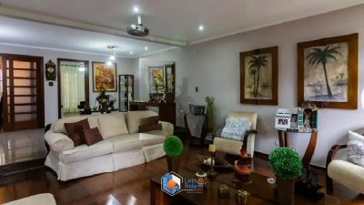 Casa, 4 quartos, 184 m² - Foto 2
