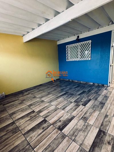 Sobrado, 4 quartos, 238 m² - Foto 1