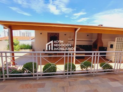 Sobrado, 3 quartos, 262 m² - Foto 3