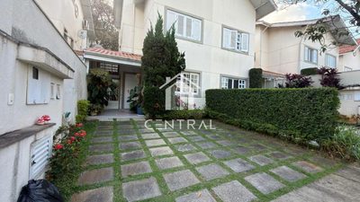 Sobrado, 3 quartos, 164 m² - Foto 1