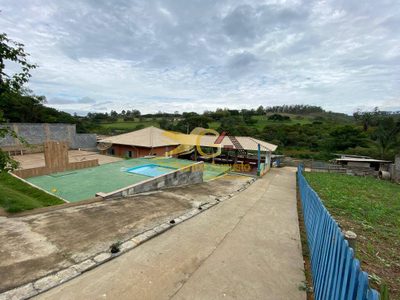 Sítio, 3 quartos, 2870 m² - Foto 1
