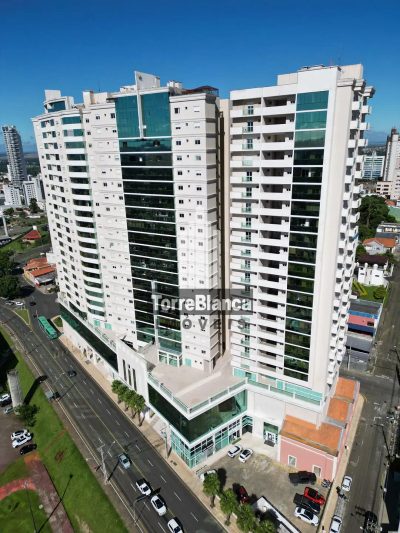 Apartamento, 3 quartos, 180 m² - Foto 2