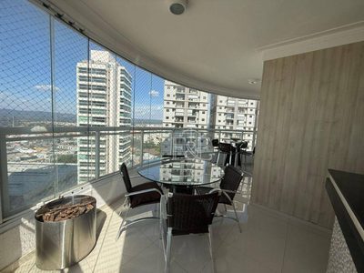Apartamento, 3 quartos, 246 m² - Foto 2