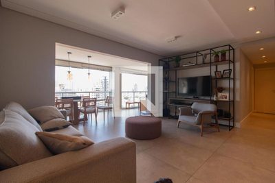Apartamento, 3 quartos, 130 m² - Foto 2