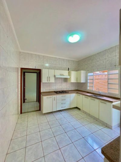 Casa, 2 quartos, 83 m² - Foto 2