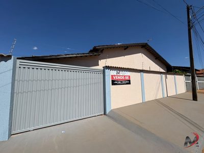 Casa, 3 quartos - Foto 1