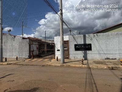 Casa, 2 quartos, 168 m² - Foto 1