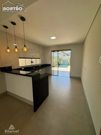 Casa, 4 quartos, 125 m² - Foto 4