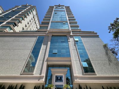 Apartamento, 3 quartos, 245 m² - Foto 1