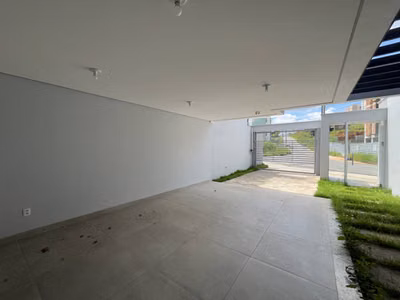 Casa, 3 quartos, 174 m² - Foto 1