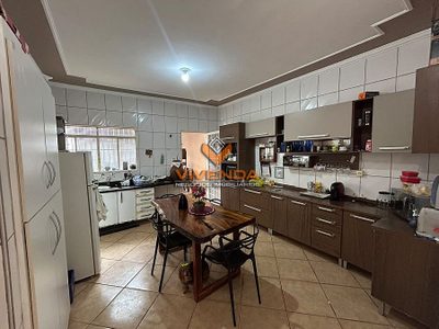 Casa, 3 quartos, 230 m² - Foto 5