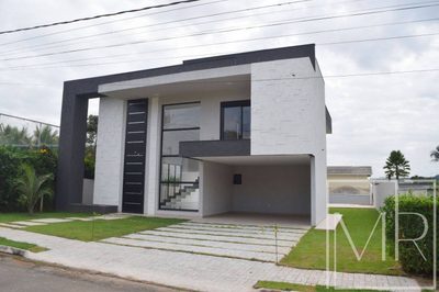 Casa, 4 quartos, 250 m² - Foto 1
