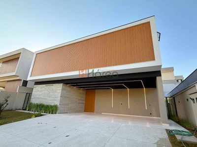Sobrado, 4 quartos, 370 m² - Foto 1