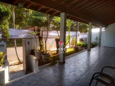 Casa, 2 quartos, 260 m² - Foto 1