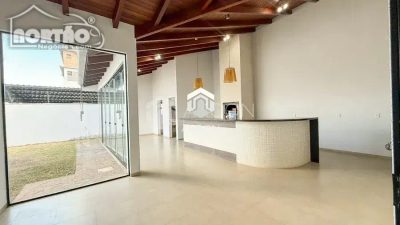 Casa, 3 quartos, 164 m² - Foto 2