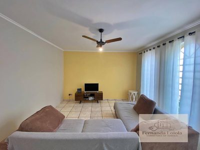 Casa, 3 quartos, 200 m² - Foto 1
