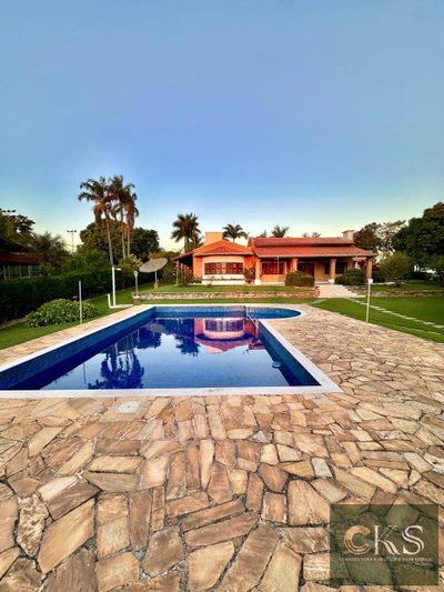 Casa, 3 quartos, 2622 m² - Foto 1