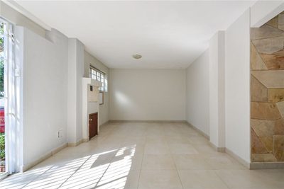 Casa, 4 quartos, 205 m² - Foto 3