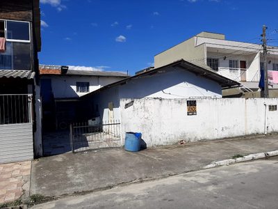 Casa, 1 quarto, 200 m² - Foto 1