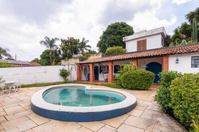 Casa, 3 quartos, 200 m² - Foto 2