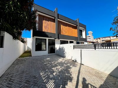 Casa, 3 quartos, 137 m² - Foto 1