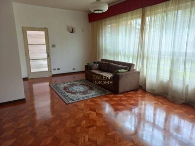 Casa, 3 quartos, 235 m² - Foto 1