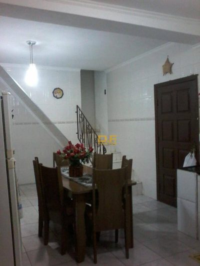 Casa, 2 quartos, 161 m² - Foto 4