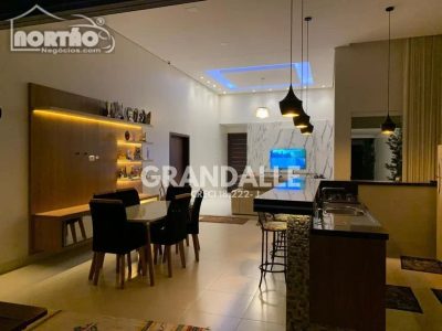 Casa, 4 quartos, 200 m² - Foto 2