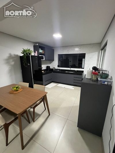Casa, 5 quartos, 155 m² - Foto 3