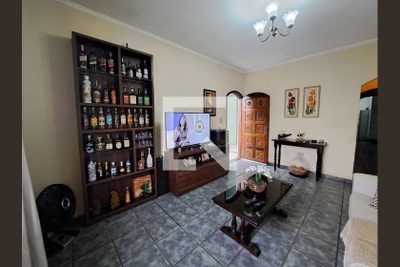 Casa, 3 quartos, 195 m² - Foto 1