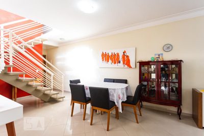 Casa, 3 quartos, 242 m² - Foto 2
