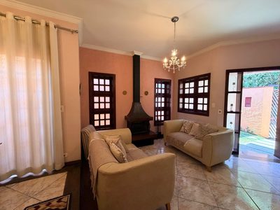 Casa, 3 quartos, 268 m² - Foto 2