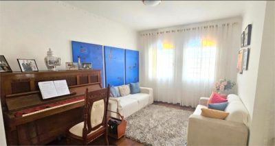 Casa, 3 quartos, 190 m² - Foto 1