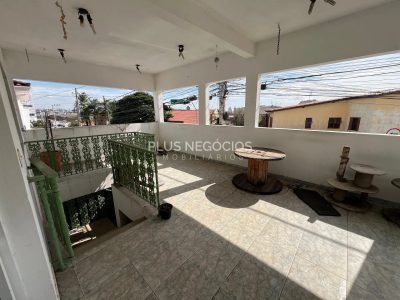 Casa, 3 quartos, 280 m² - Foto 1