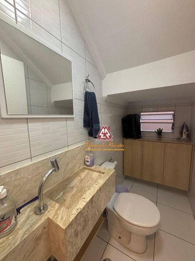 Sobrado, 3 quartos, 146 m² - Foto 2