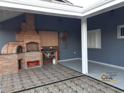 Casa, 3 quartos, 145 m² - Foto 1