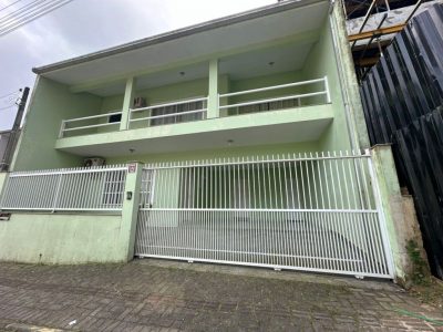 Casa, 4 quartos, 210 m² - Foto 2