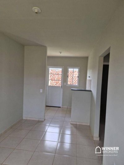 Casa, 2 quartos, 43 m² - Foto 2