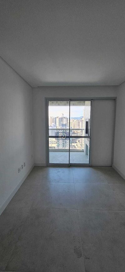 Apartamento, 2 quartos, 75 m² - Foto 3
