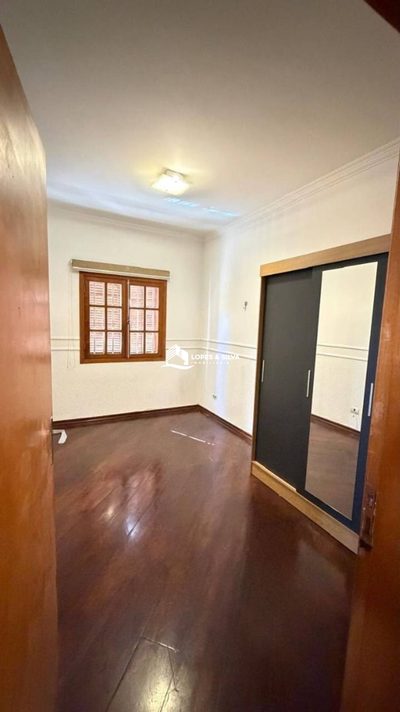 Sobrado, 3 quartos, 240 m² - Foto 3