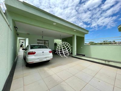 Casa, 3 quartos, 245 m² - Foto 2