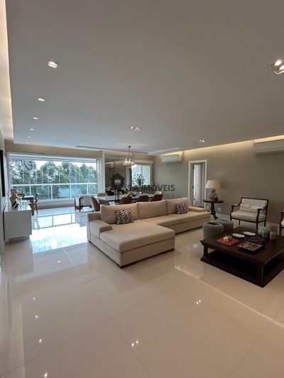 Apartamento, 3 quartos, 168 m² - Foto 2
